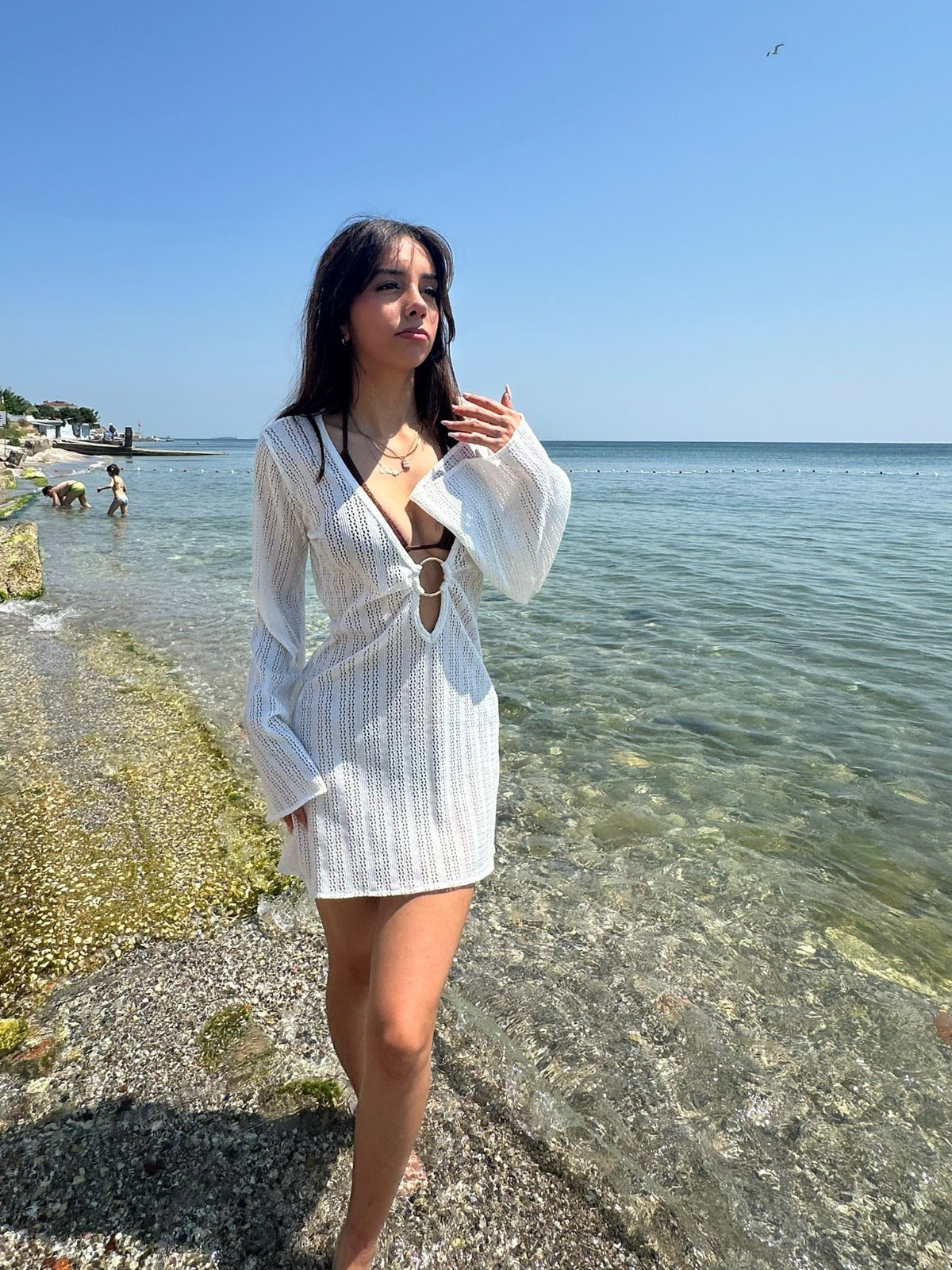 Beyaz Ajurlu Kısa Boy Halka Detaylı Triko Pareo Elbise